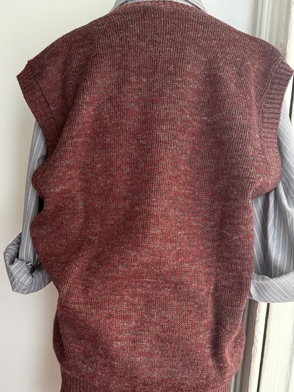 Vintage London Fog Argyle Sweater Vest XL Tall Made in USA Burgundy Wool Blend - Picture 6 of 7